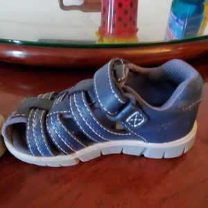 stride rite wallace sandal
